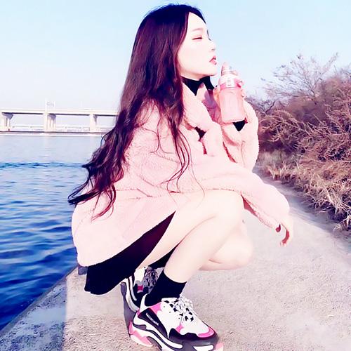 與女大學生的同居生活